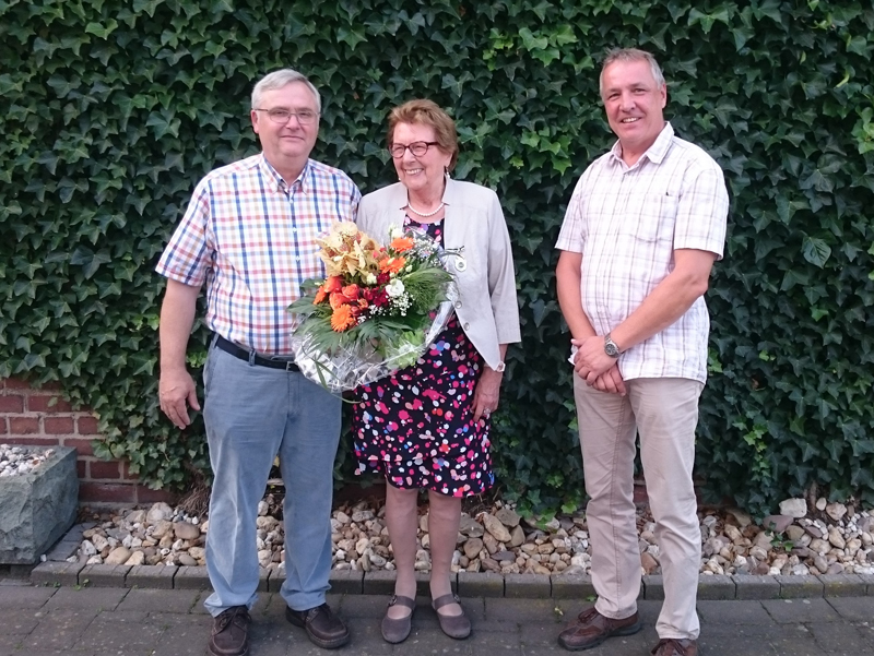 Ehrung der 60 jährigen Jubelkönigin Mariele Nübel