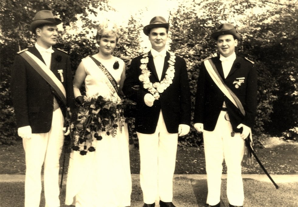 60 Friedhelm Hannelore Müller