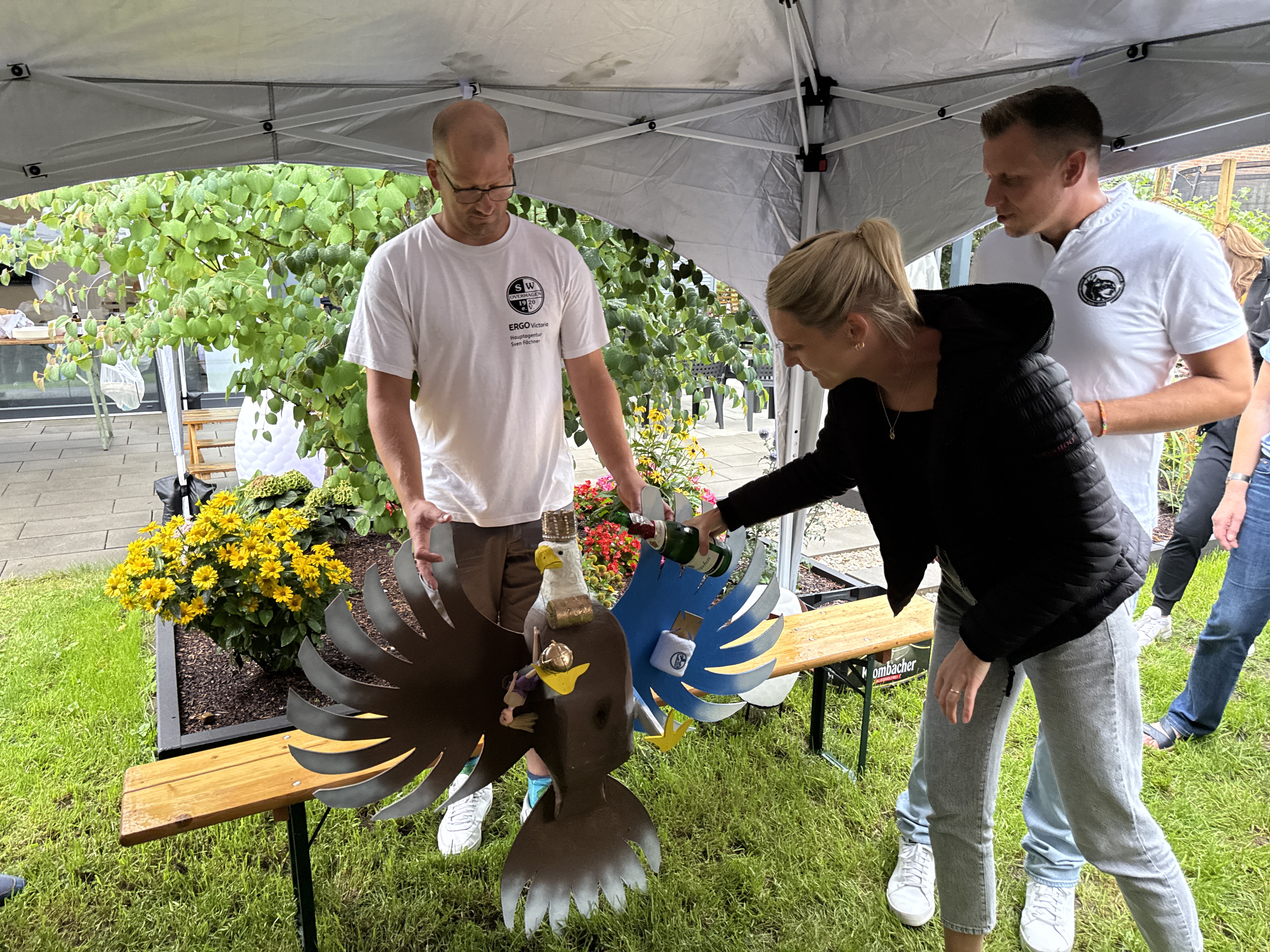Vogel auf "Freiherr von Patella der Ausgerutschte" getauft